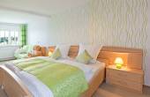 1. Schlafzimmer große Ferienwohnung